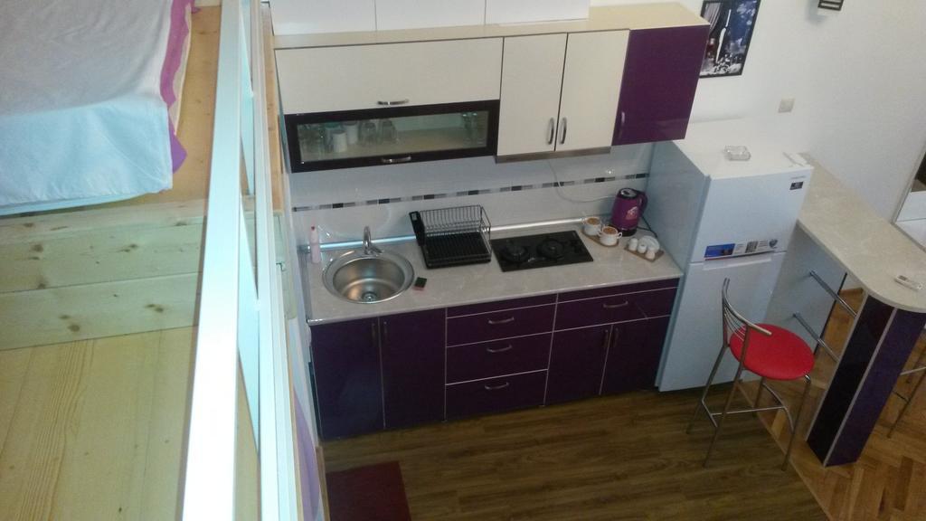 Comfortable Flat In Central Tbilisi Room photo