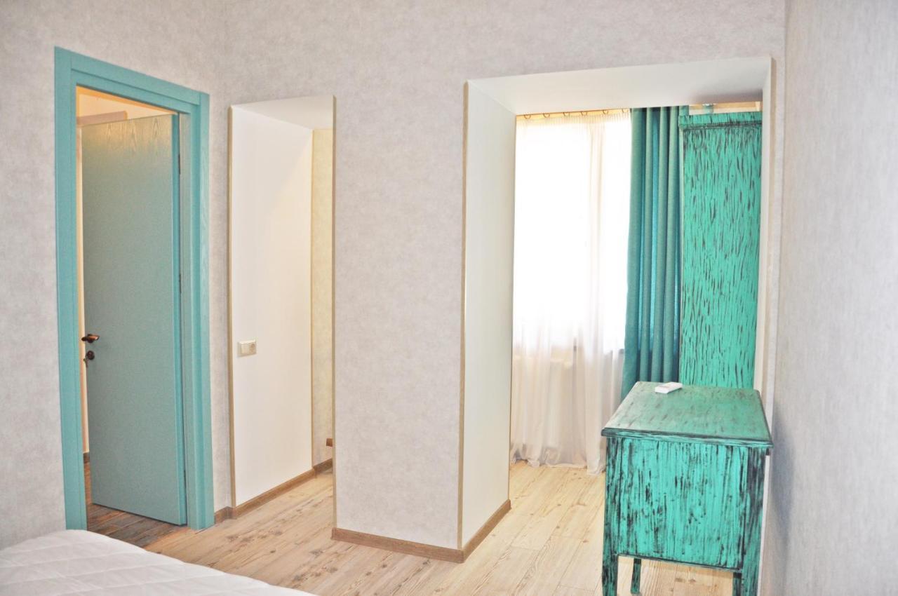 Comfortable Flat In Central Tbilisi Exterior photo